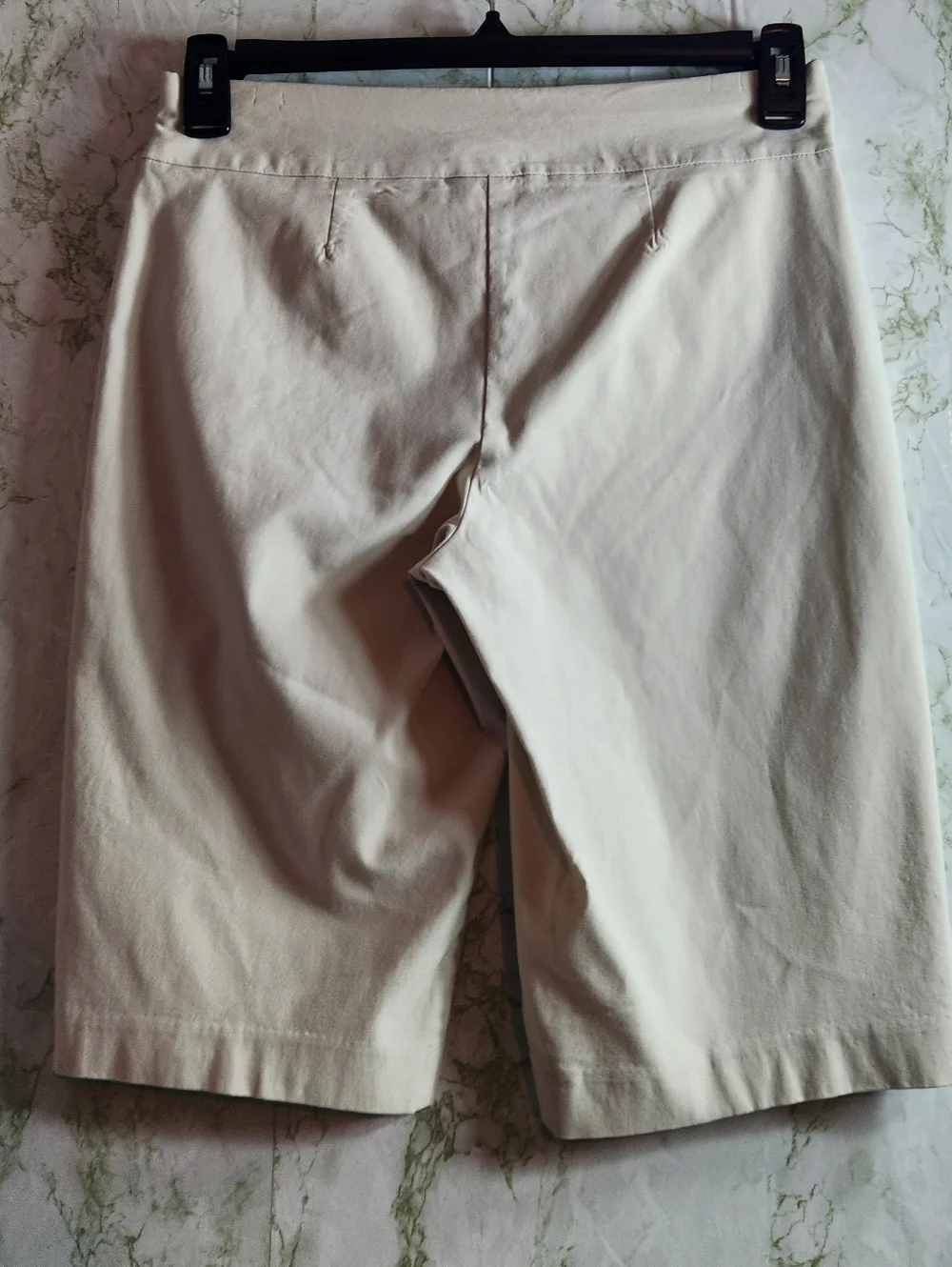 Chico's Pull-On Light Khaki Bermudas